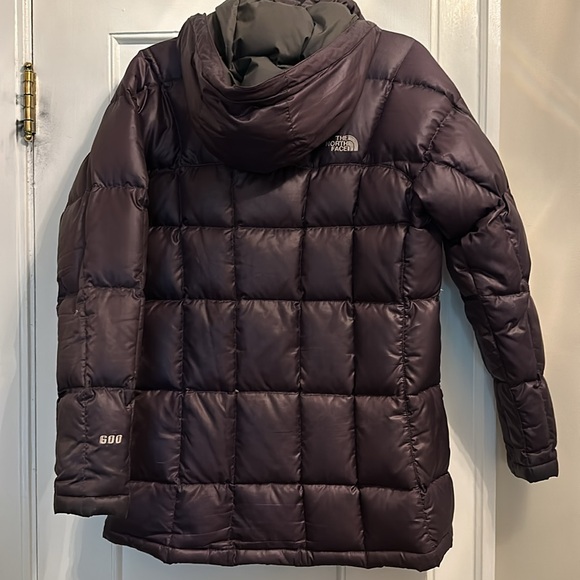 Northface down coat - Picture 4 of 4